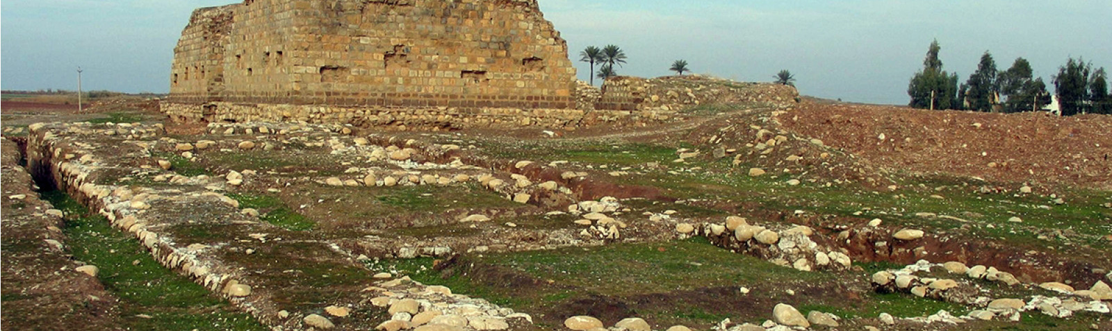 Chahartaq of Niasar Fire Temple