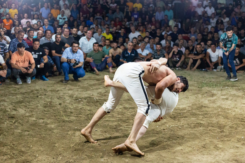 Košti Gila-Mardi (“Gilāni Wrestling”)