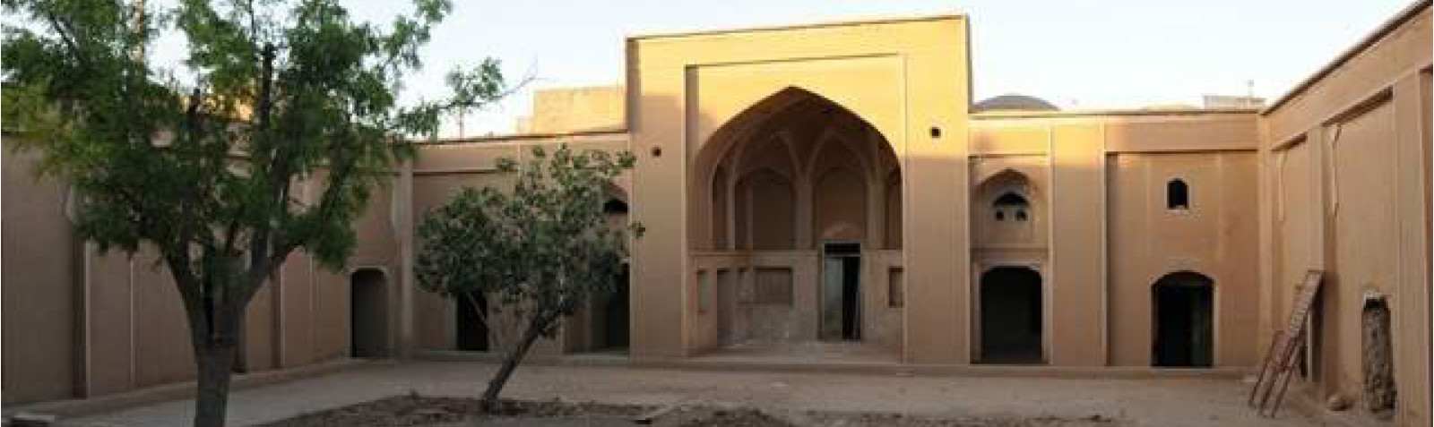 Ghareni House
