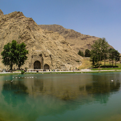 طاق بستان