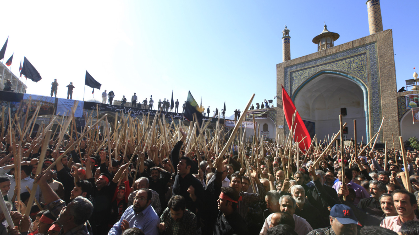 Qalishuyan (Carpet Washing) Ritual in Mashhad-e Ardehal-1