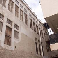 عمارت دهدشتی (عمارت روغنی بوشهر)