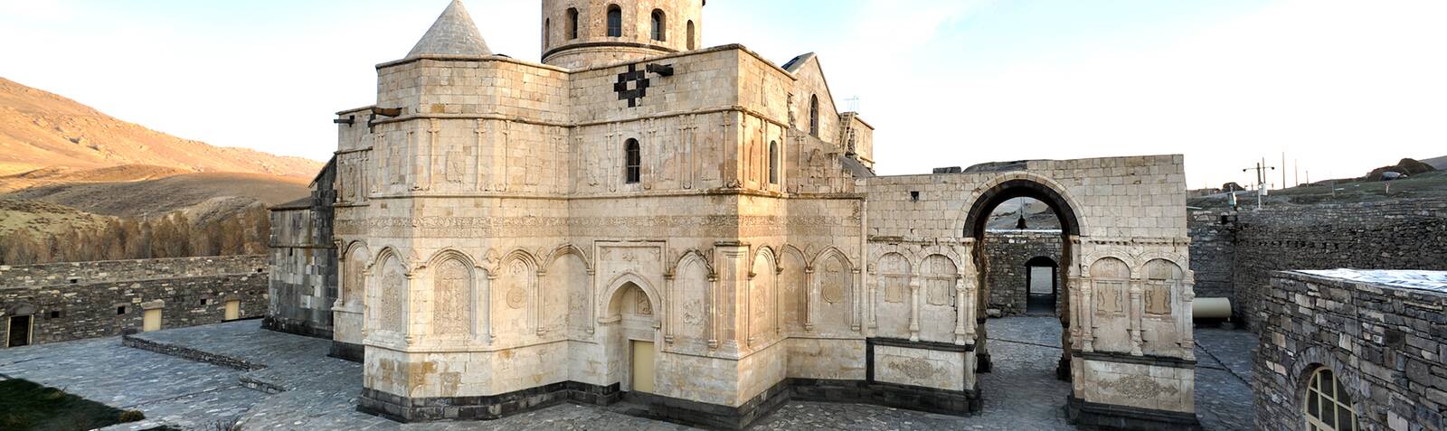 Armenian Monastic Ensembles of Iran