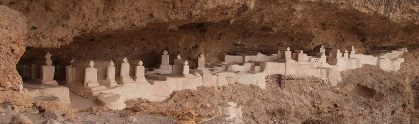 Haftad Molla Ancient Cemetery