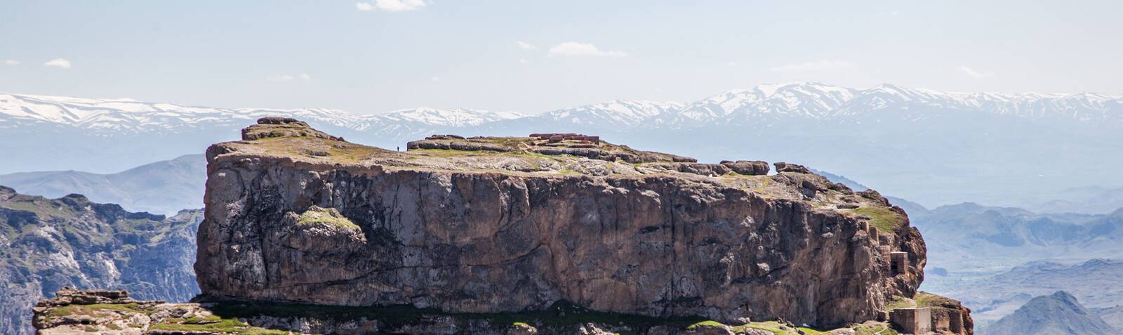 Ghahghaheh Castle 