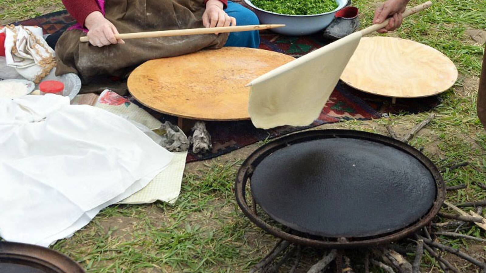 面包的制作技艺:Lavash、凯特玛、朱帕和Yufka