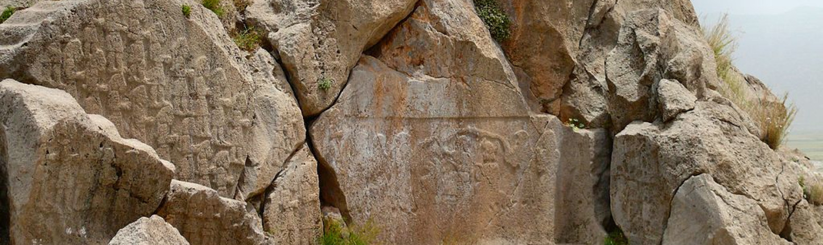 سنگ‌ نگاره کورانگون