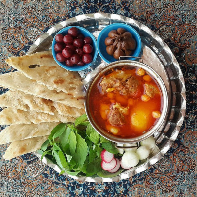 Ghonbid Abgoosht - an Iranian stew