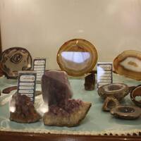 موزه سنگ قزوین