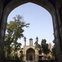 شبستان مسجد سپهسالار تهران 