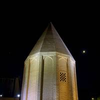 башня Курбани