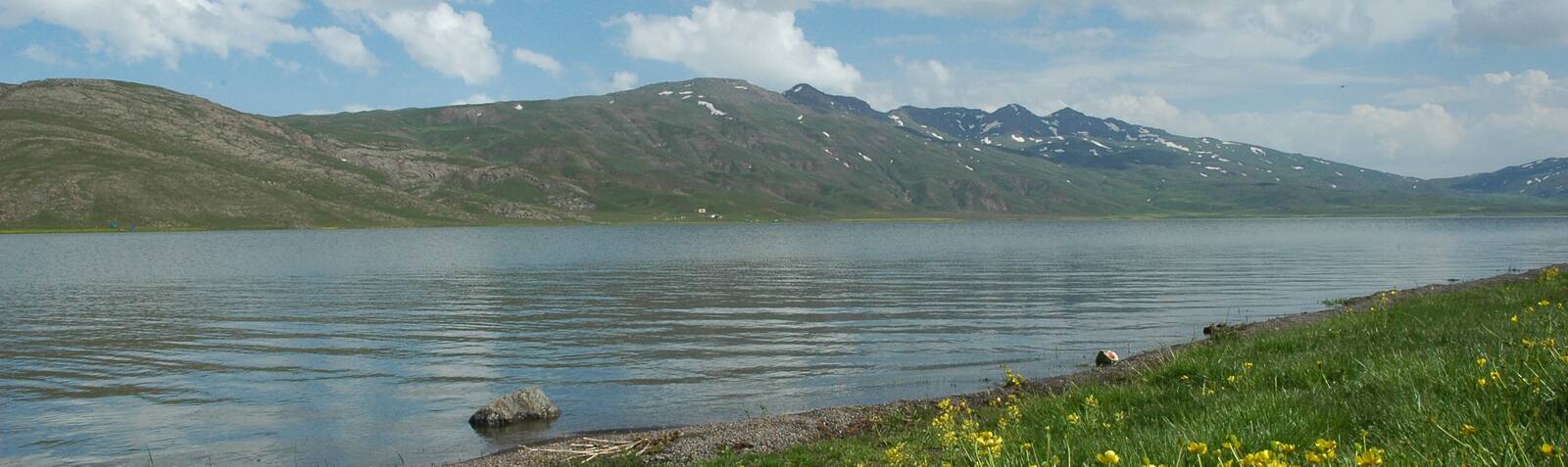 Neor Lake 