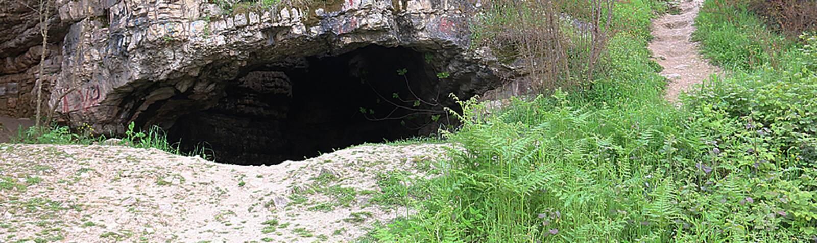 Hotu and Kamarband Caves