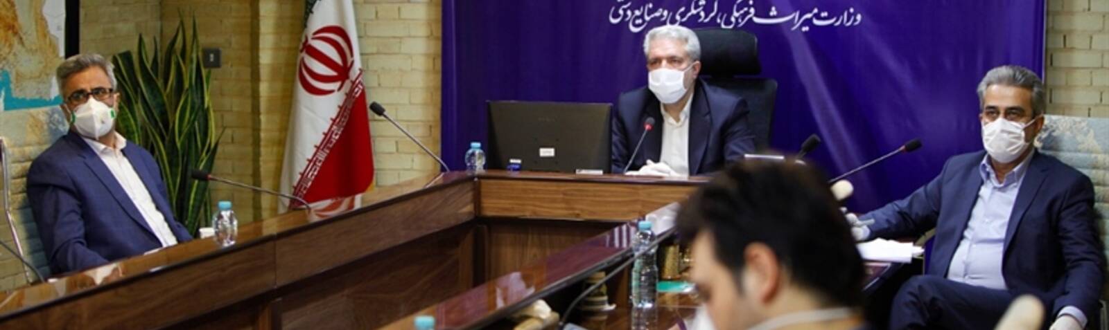  دکتر مونسان در جلسه ستاد راهبری اقتصاد مقاومتی استان اردبیل تأکید کرد