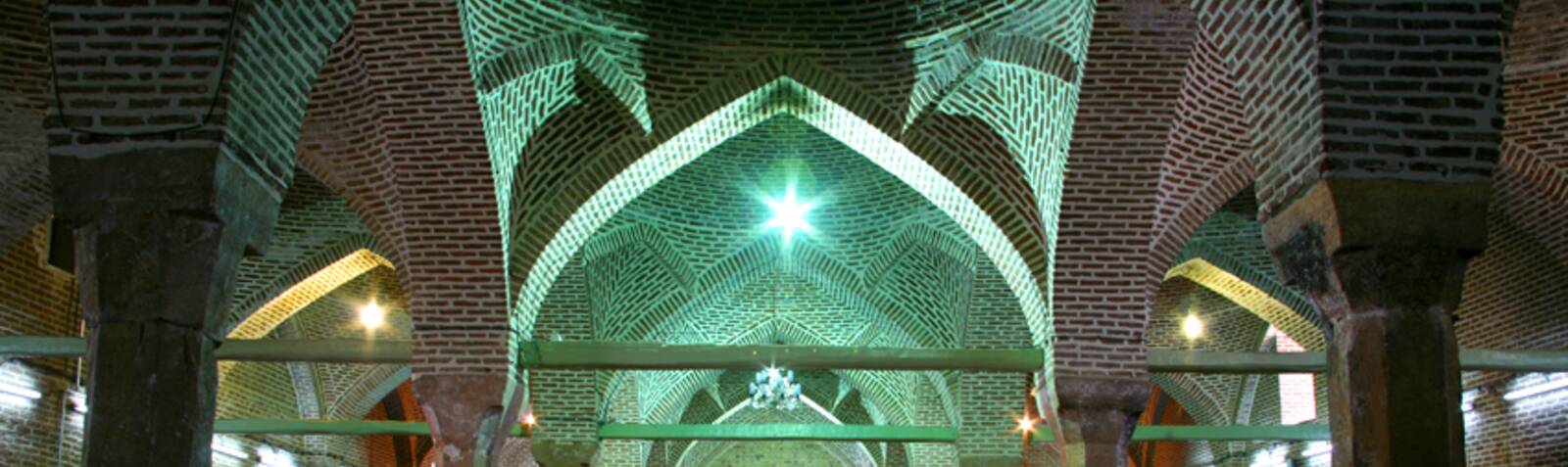  مسجد جامع مهاباد