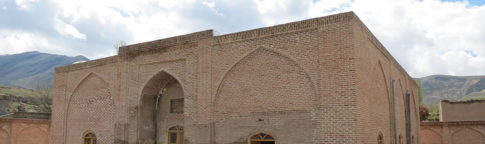 مسجد سرخ چورس