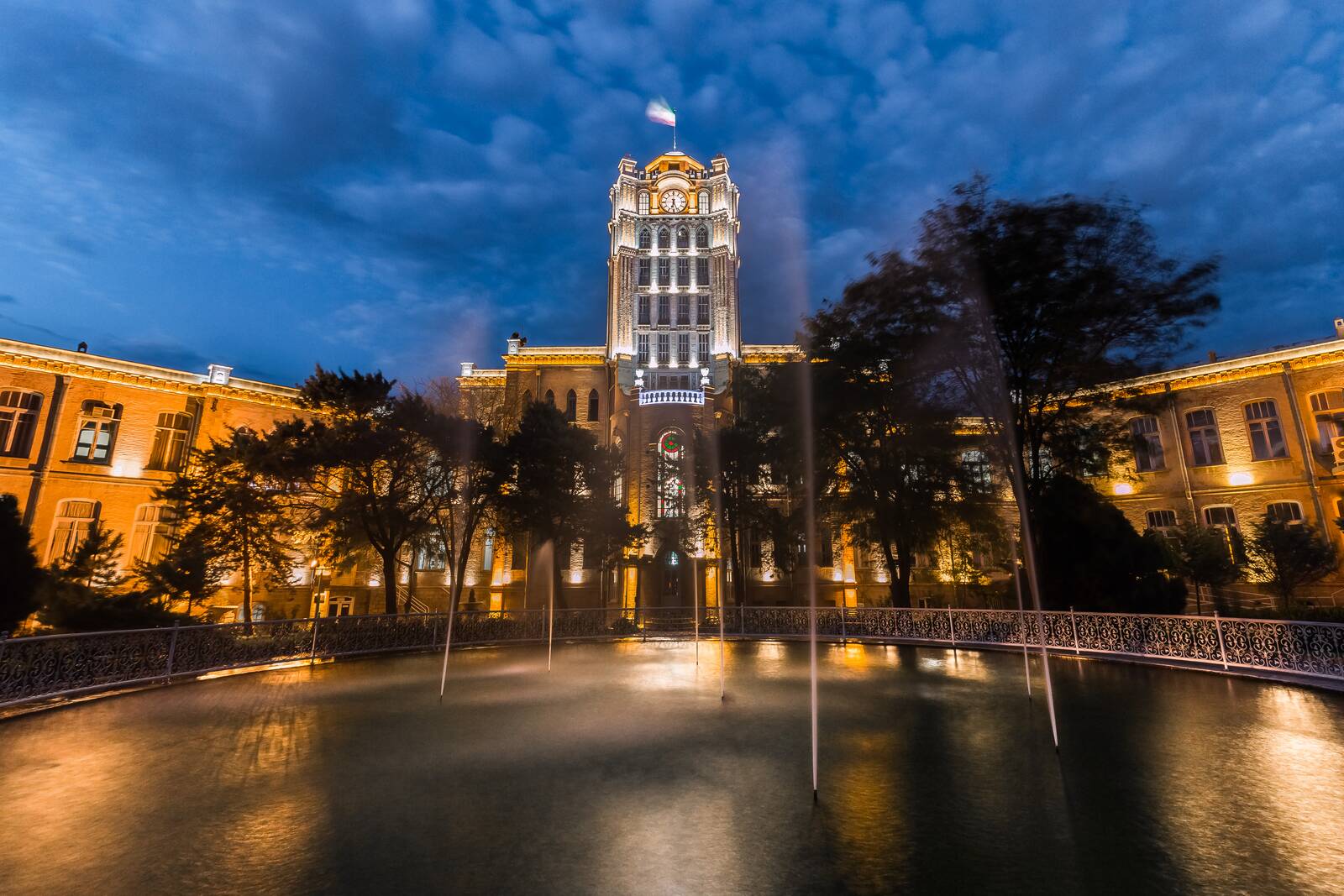 Tabriz Municipality Building | Visit iran