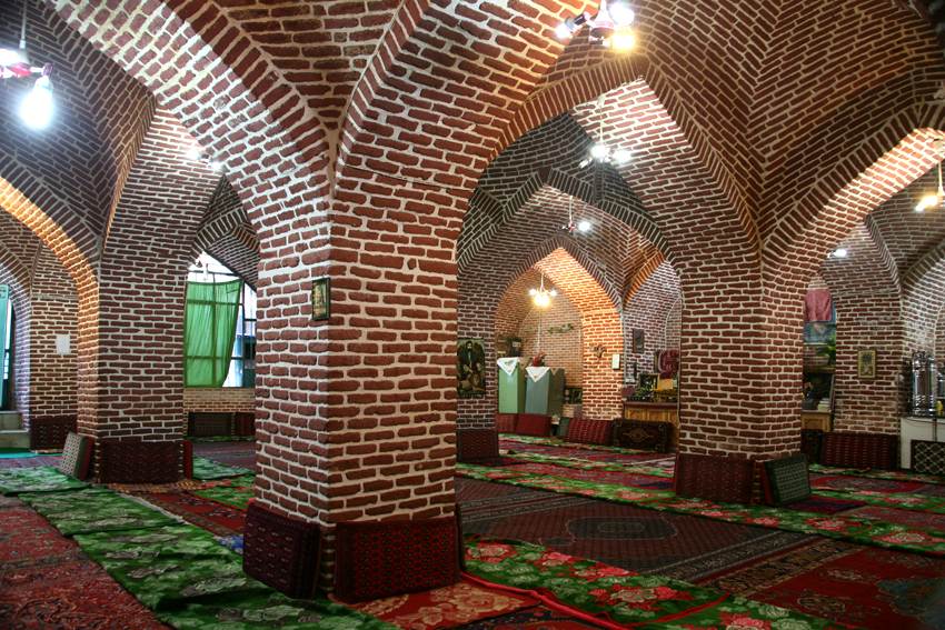 مسجد میاندوآب